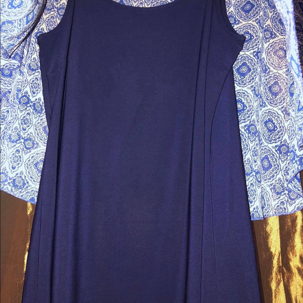 Blouse - Picture 2 of 3